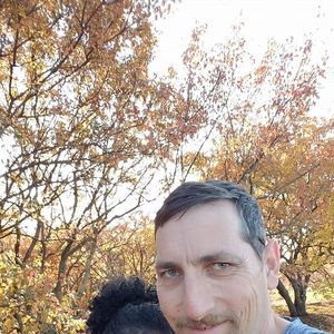 Meet your Posher, Todd